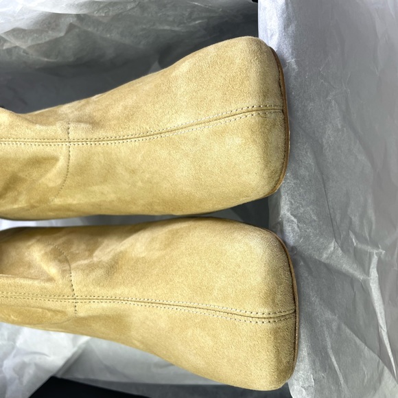 Nicholas Kirkwood Women’s Maeva Faux Pearl Stretch Booties. Color: Hazel. NWB. - Picture 11 of 16